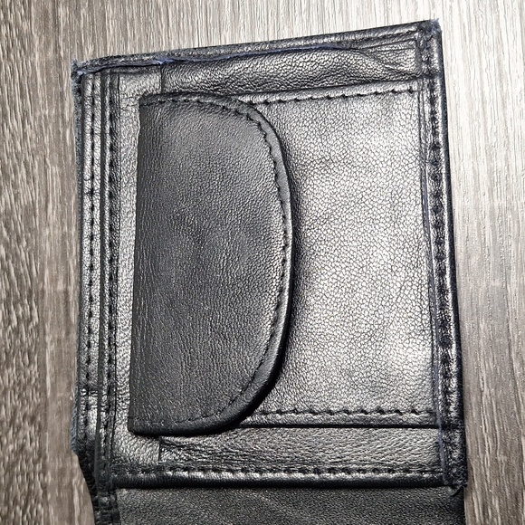 Genuine Leather Black Wallet - Picture 9 of 10